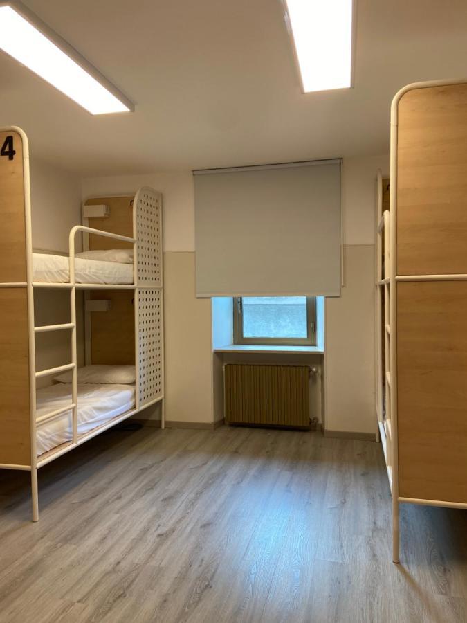 Albergue Hosthello Nus Exterior foto
